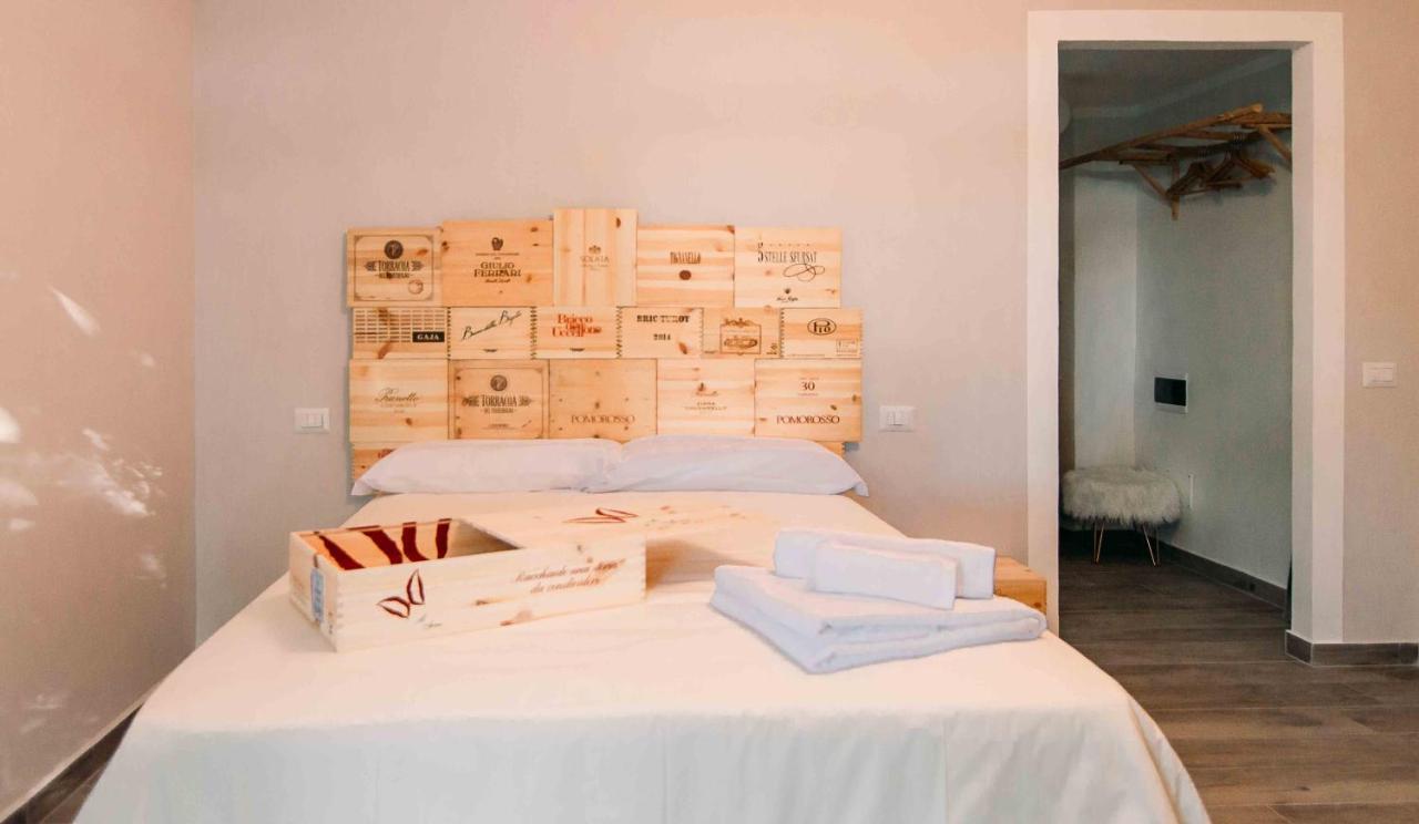 Bue Rosso Guest House Vercelli Exterior foto
